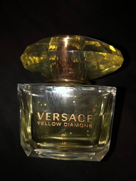 what does versace yellow diamond smell like|Versace Yellow Diamond 6.7 oz.